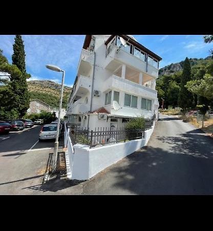 Apartments Sveti Stefan-Marko מראה חיצוני תמונה
